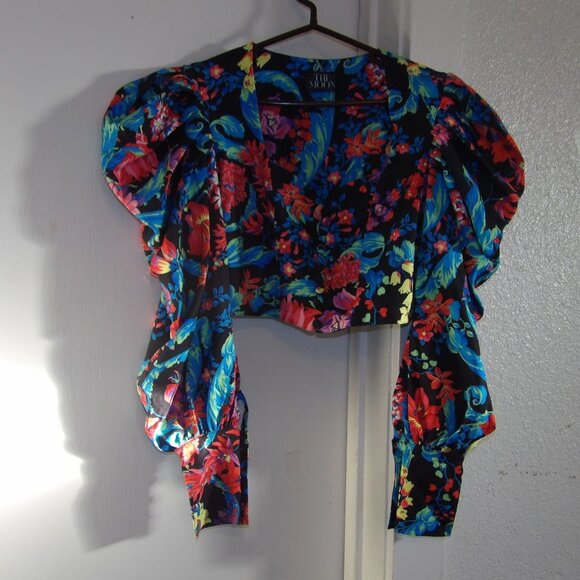 The Moon Tops - " The Moon" Brand Crop Puff Sleeve 80s Inspired Top Sz S